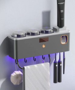 Ống Đựng Kem Đánh Răng Ecoco 3 Cốc Treo Tường Đa Năng Khử Trùng Sạch 99% Vi Khuẩn (ĐA11)